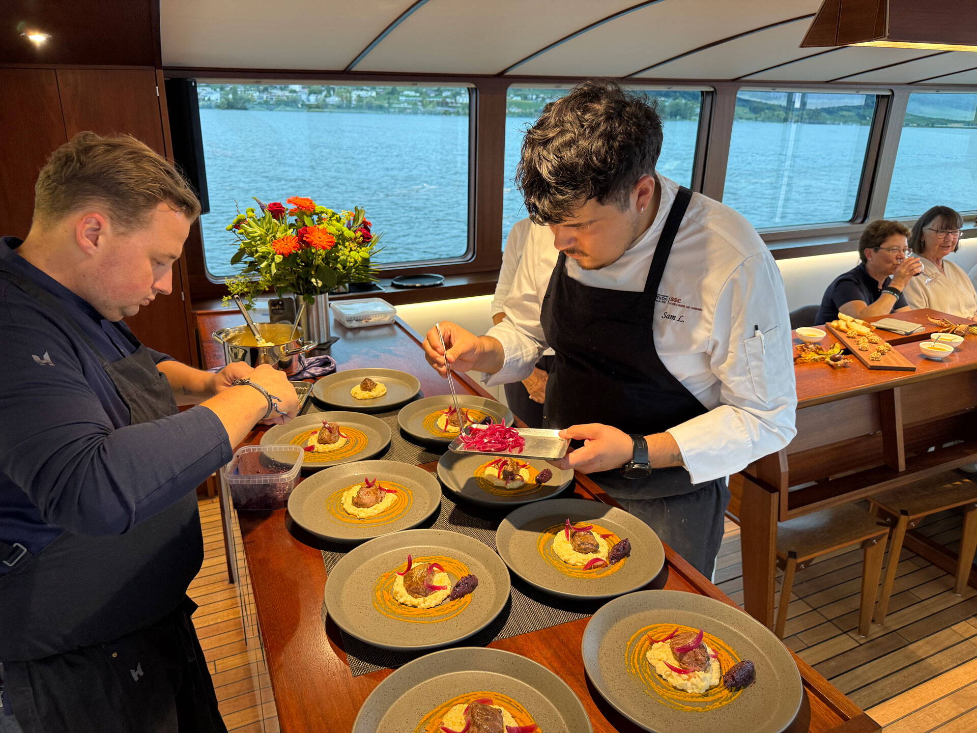 Dinner Bielersee Kulturschiff.ch Dinner Bielersee Kulturschiff.ch